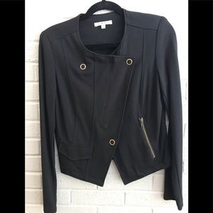 CAbi asymmetrical zipper short blazer